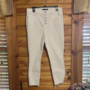 WOMEN’s Calvin Klein Jeans White Ankle Cropped